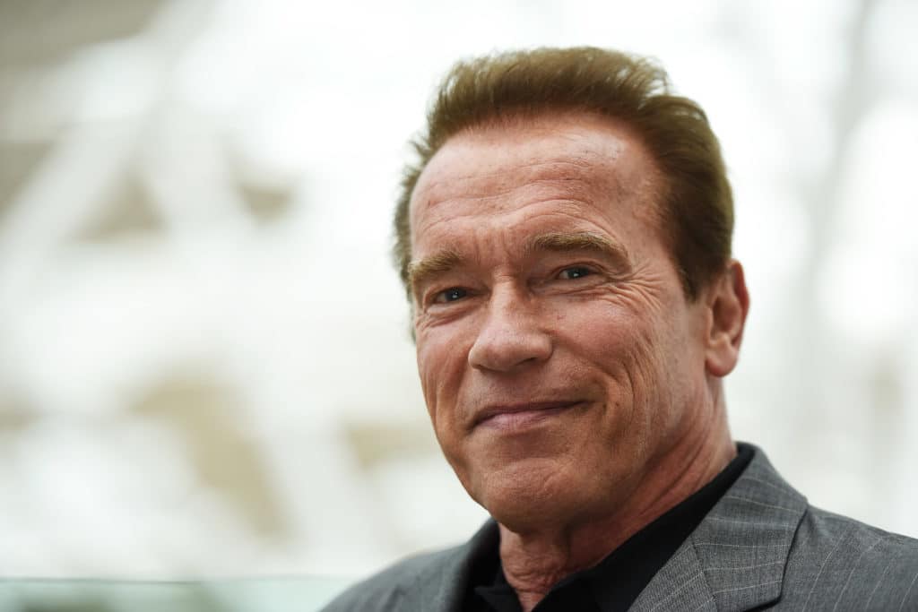 Una breve historia de la postura de Arnold Schwarzenegger sobre los derechos de los LGBT+: ¿Es el Terminator un aliado?