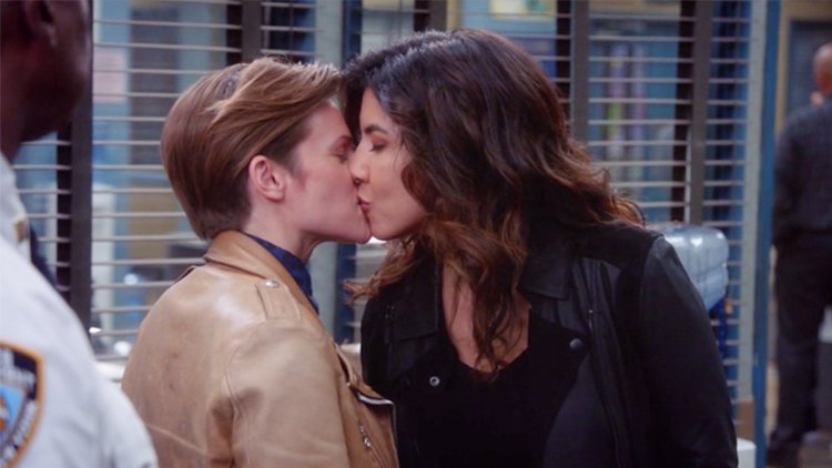 Brooklyn Nine-Nine llega a su fin. Aquí hay 7 veces que la serie abrió nuevos caminos en la representación LGBT+.