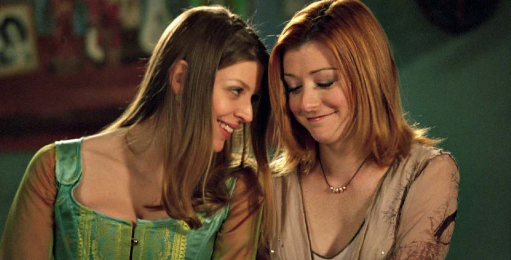 7 momentos pioneros queer en Buffy Cazavampiros que realmente no apestan