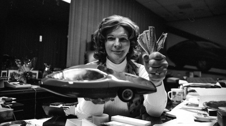 'Lady and The Dale' Is the True Crime Story That Changed Trans History Liz Carmichael