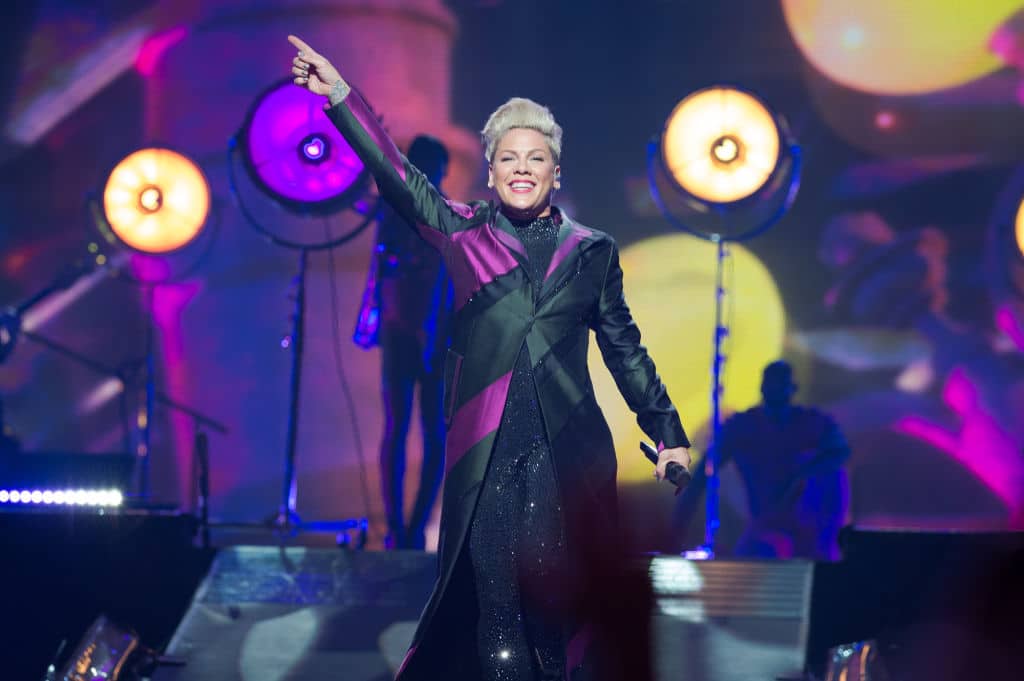 Pink anuncia el documental 'All I Know So Far'