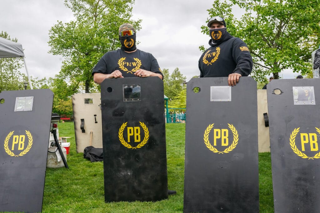 La extrema derecha Proud Boys de Canadá se disuelve