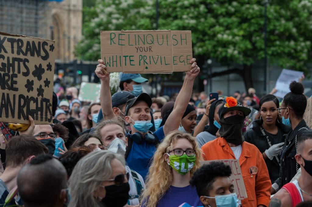 La sencilla razón por la que todos tenemos la responsabilidad de denunciar el odio en todas sus formas