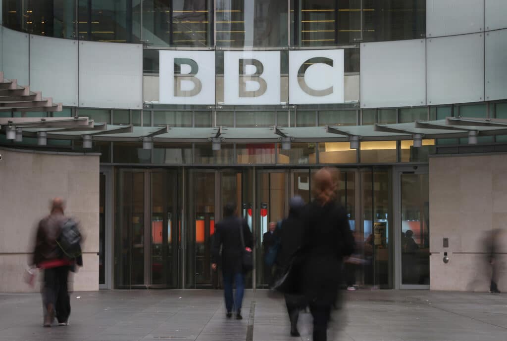 La BBC se disculpa finalmente por emitir un odio homófobo 