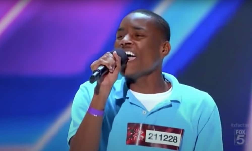 La ex estrella del Factor X es asesinada a tiros frente a la estación de policía. Su familia dice que es porque era gay