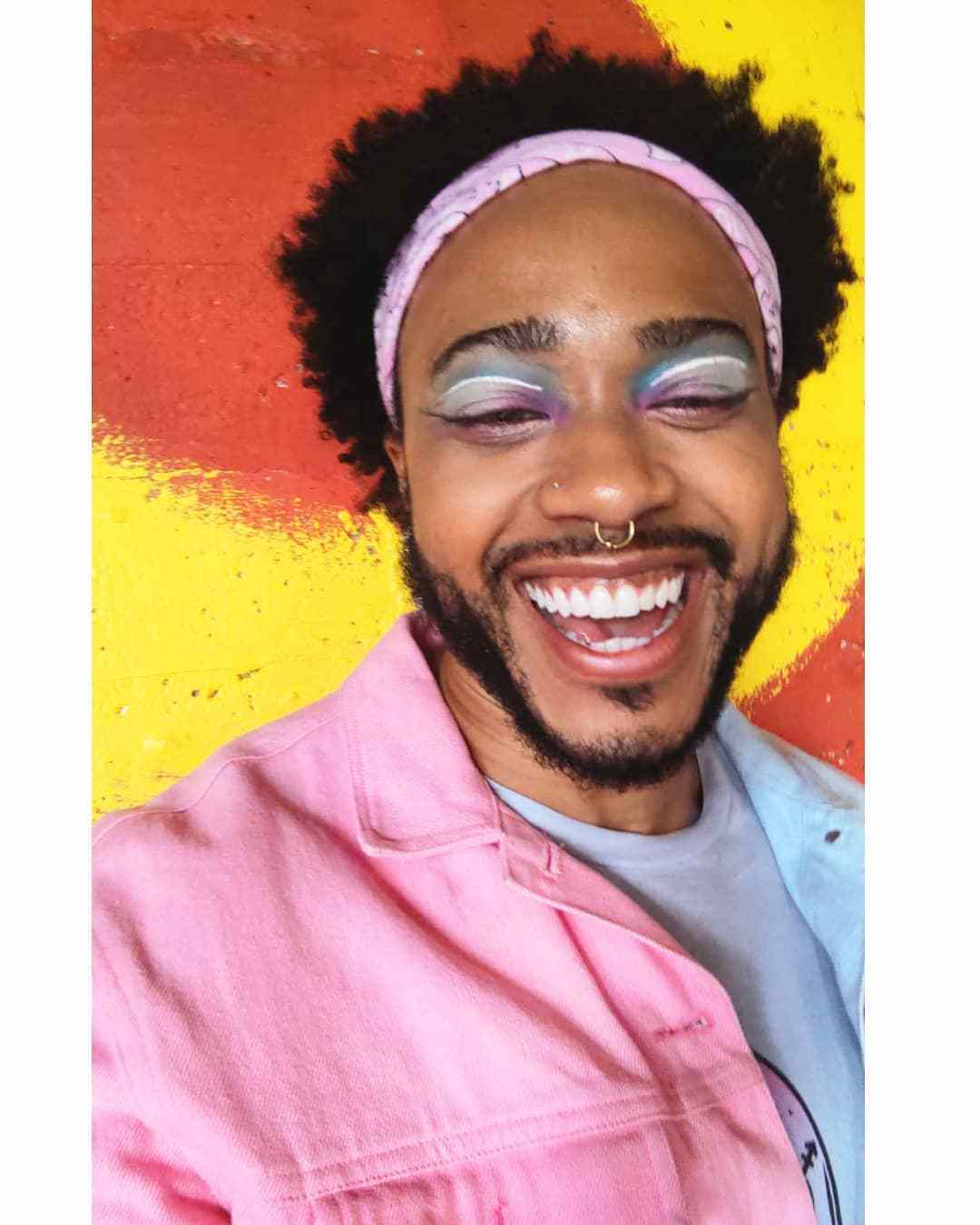 Lo que significa para mí ser no binario: 6 personas comparten la libertad, la belleza y el poder de su género