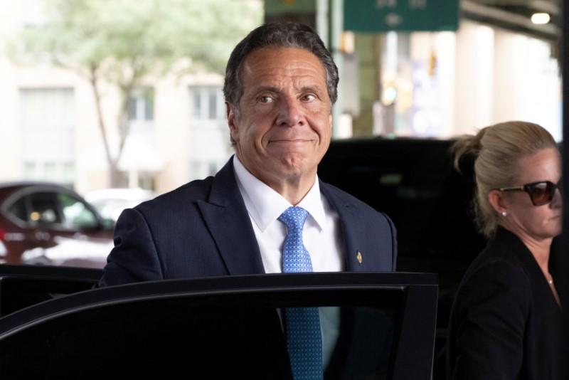 El gobernador de Nueva York dimite por su escandaloso historial de acoso sexual