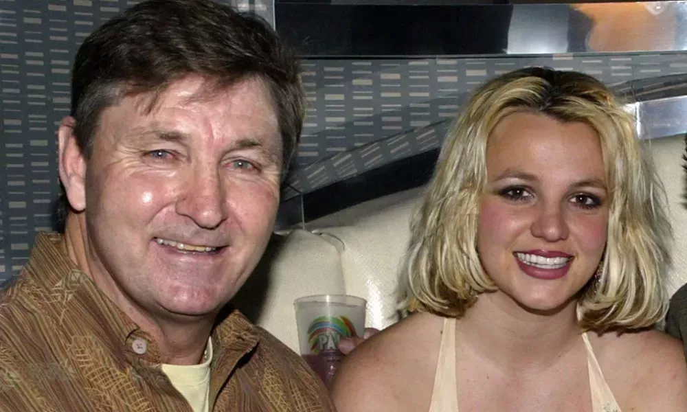 El padre de Britney Spears pide al tribunal que ponga fin a su tutela: 