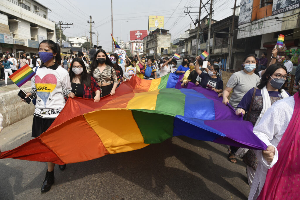 Un homófobo mata a su padre gay en la India