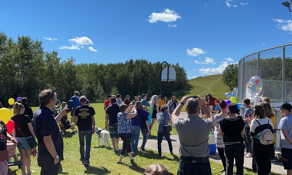 Un niño de 12 años apartado por sus amigos al salir del armario