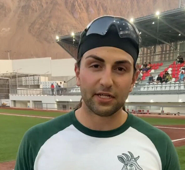 El jugador profesional de béisbol Bryan Ruby sale del armario como gay