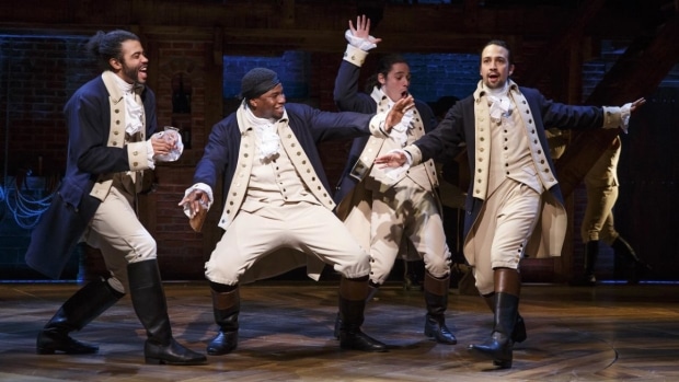 El musical Hamilton obligó a salir del armario a un actor no binario