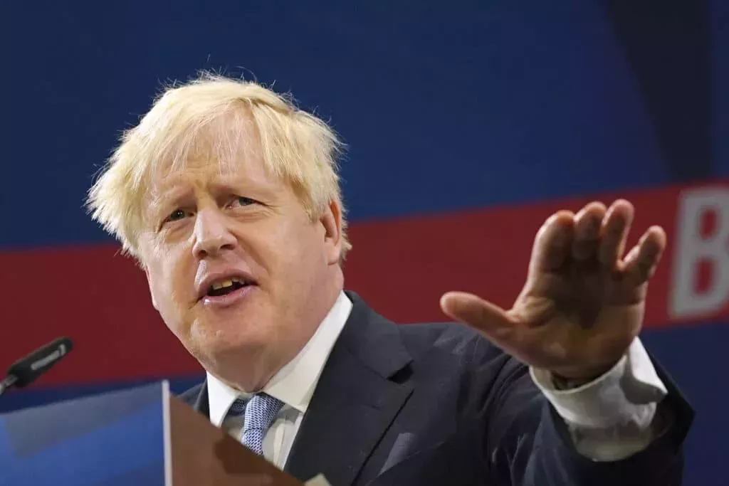 Boris Johnson agradece a la Alianza LGB contra los trans por su 