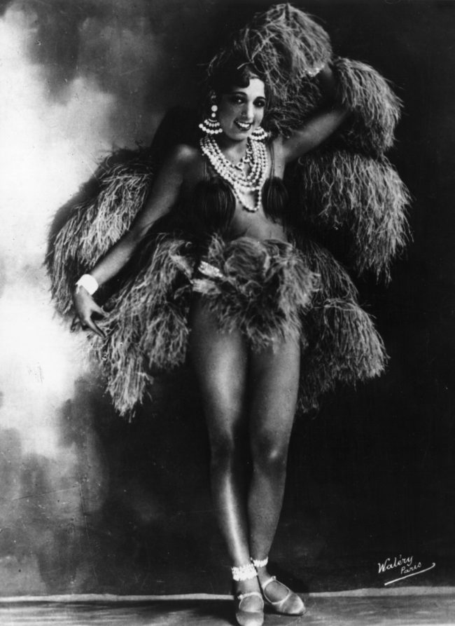 Conoce a Josephine Baker: una diosa negra bisexual que salió con Frida Kahlo y ayudó a derrotar a los nazis