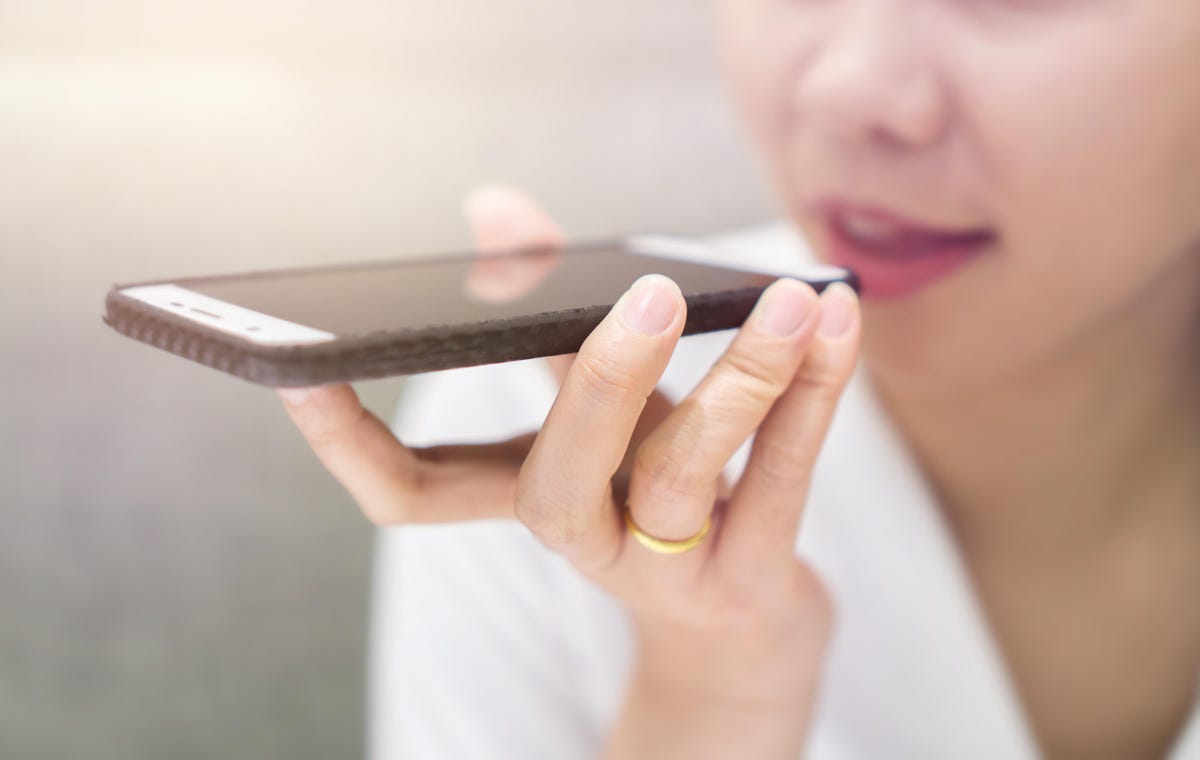 La policía investiga un audio de un profesional aconseja no contratar a homosexuales