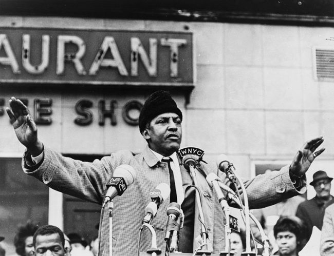 Más gente debería conocer a Bayard Rustin, el pionero asesor negro y gay de Martin Luther King