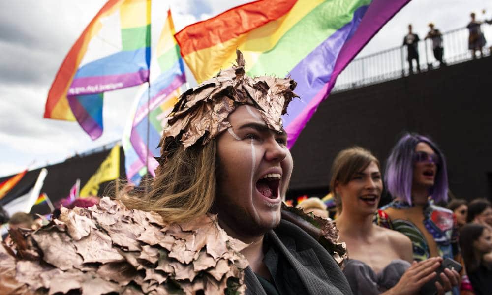 Polonia amenaza con prohibir los desfiles del Orgullo LGBT+