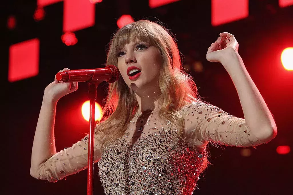 5 cosas fascinantes que probablemente no sabías sobre el álbum más importante de Taylor Swift, Red