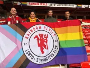 El grupo de aficionados LGBT+ del Manchester United exige disculpas después de que Instagram se incline ante los homófobos