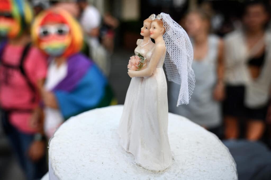 Suiza anuncia la fecha para las primeras uniones de parejas del mismo sexo