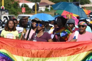 Un tribunal de Botsuana rechaza un cruel intento de volver a penalizar las relaciones sexuales entre homosexuales en una 
