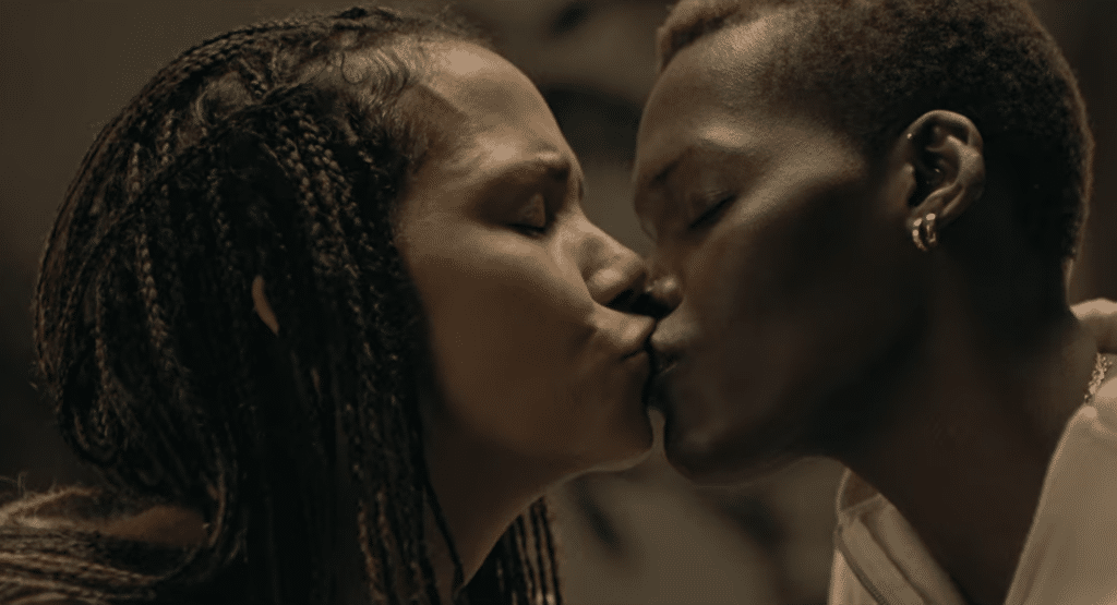 La historia de amor negro queer de Halle Berry en el nuevo drama de Netflix Bruised es un anticlímax frustrante