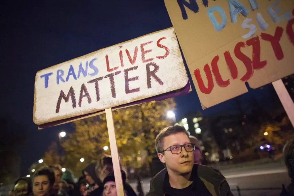 La terapia hormonal de afirmación del género salva la vida de los niños trans, según la ciencia