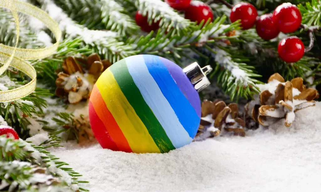 Los expertos comparten sencillos consejos y estrategias para la gente queer que se enfrenta a los trastornos alimentarios en Navidad