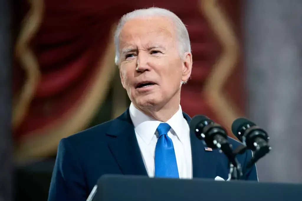 Biden admite que la prohibición de la sangre causa 