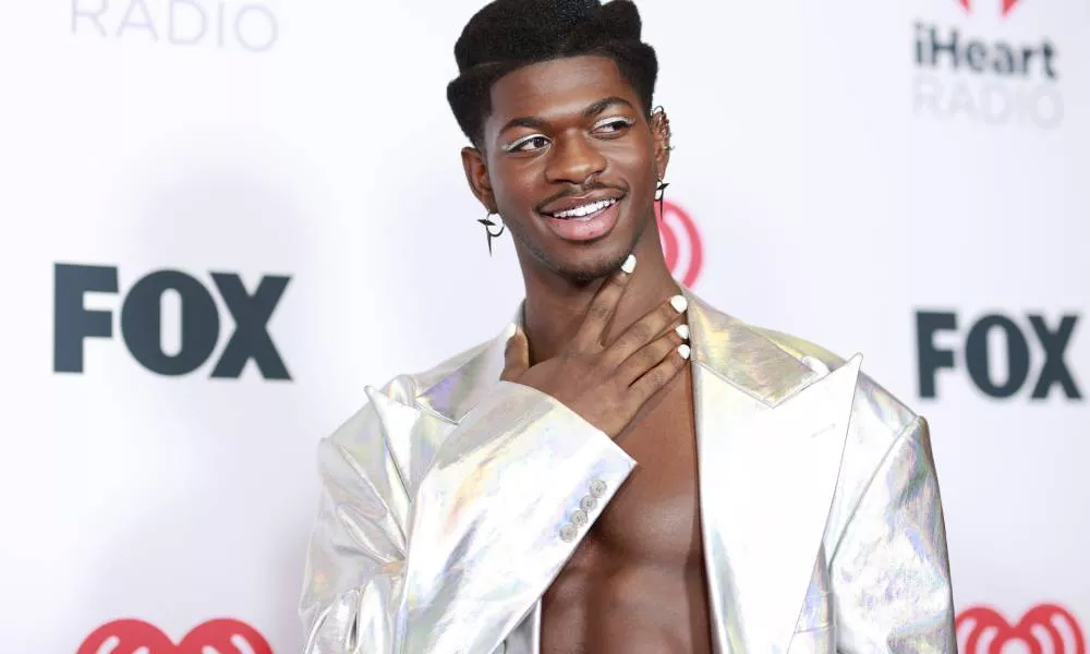 Lil Nas X condena a la industria musical por 