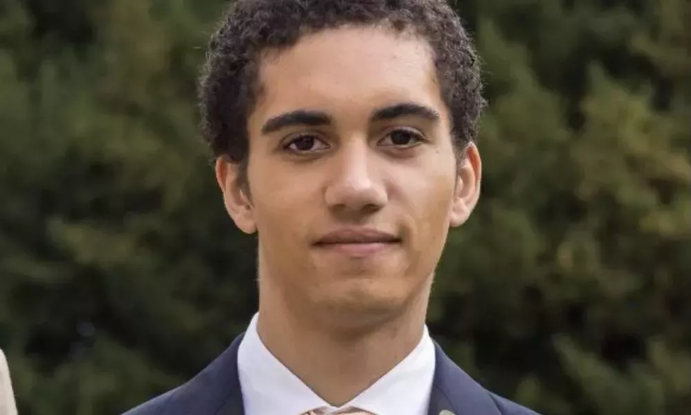 Los homenajes a Harvey Parker se suceden tras el hallazgo del querido joven de 20 años muerto