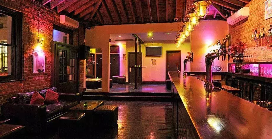 Los mejores bares gay del Soho, Londres