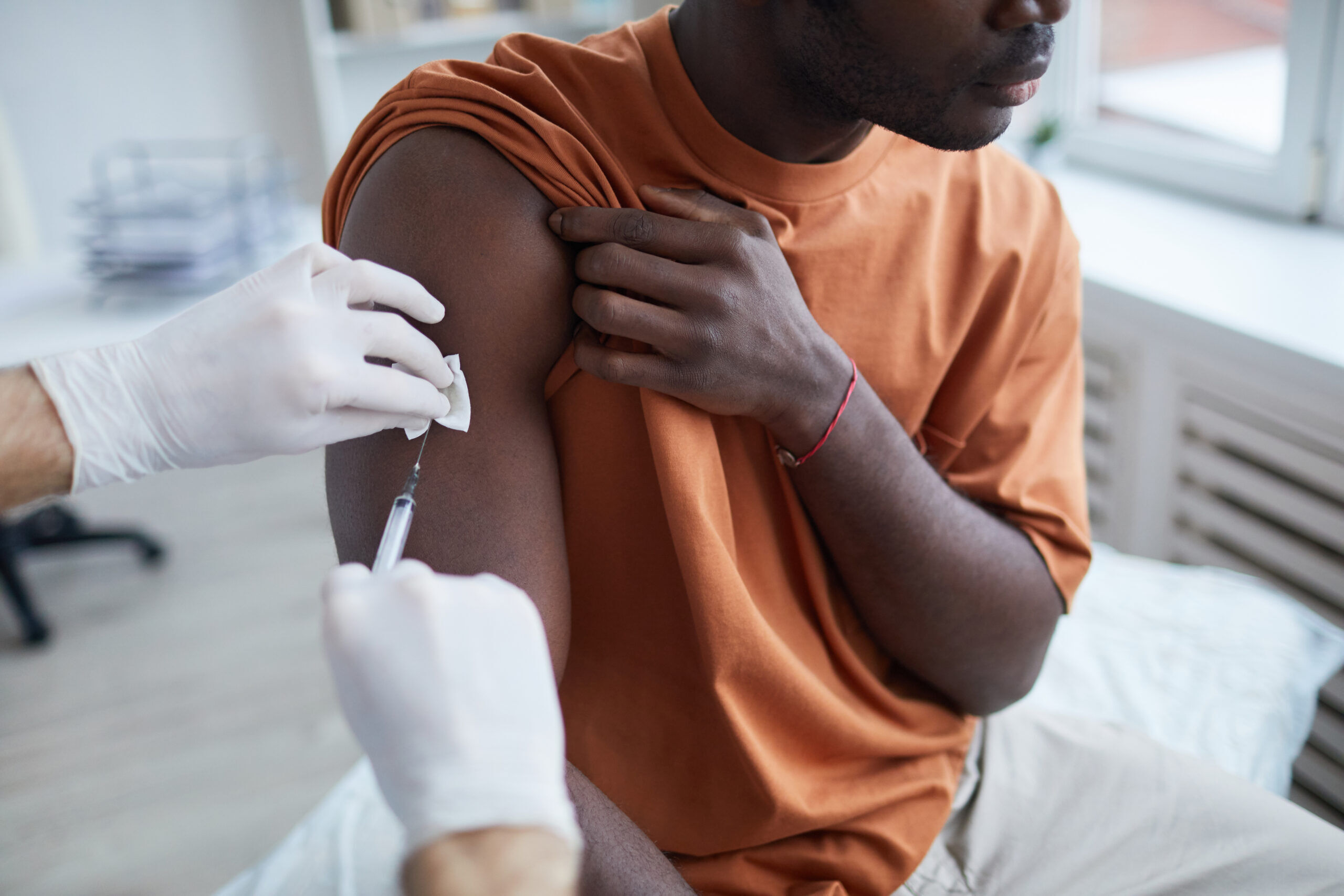 Los ensayos de la vacuna contra el VIH de Moderna están en marcha