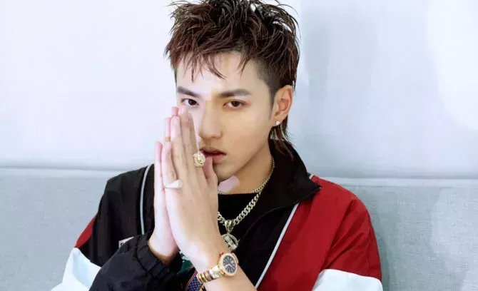 chinese actor and Hip hop singer Kris Wu wears jewelry posing