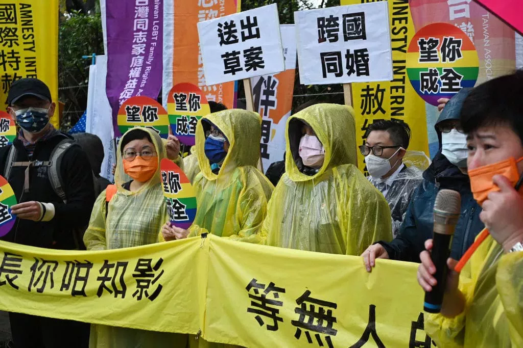 Taiwán insta a conceder a las parejas LGBT+ una verdadera igualdad matrimonial en una apasionada protesta de San Valentín