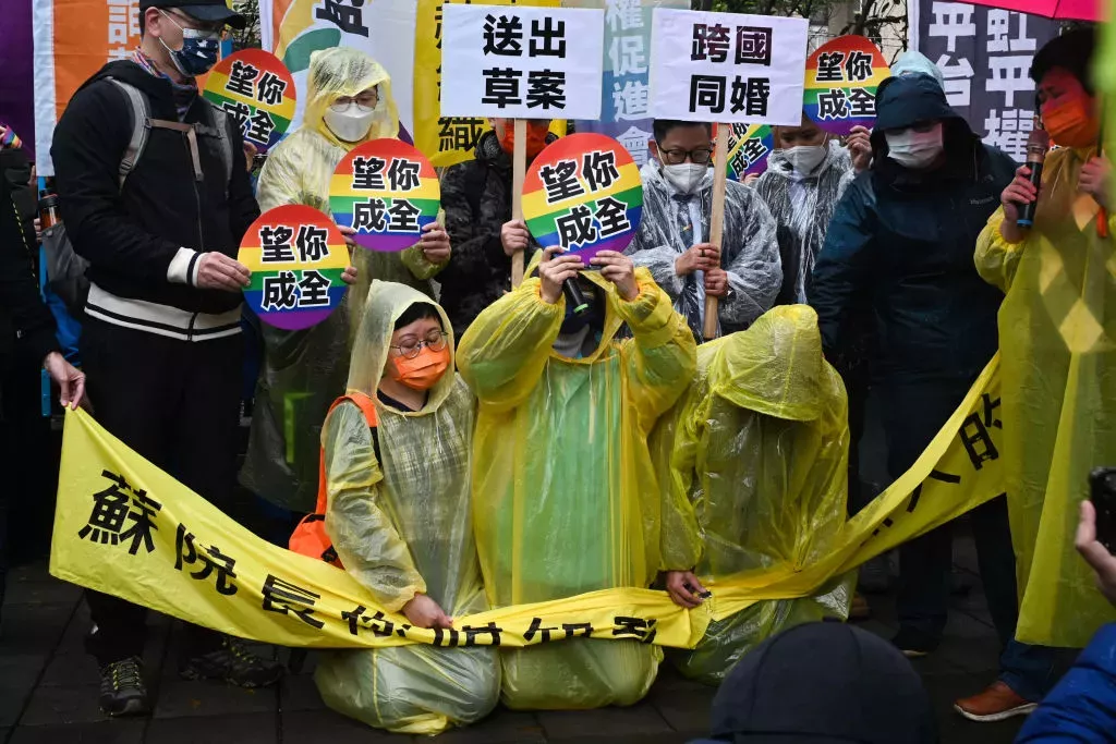 Taiwán insta a conceder a las parejas LGBT+ una verdadera igualdad matrimonial en una apasionada protesta de San Valentín
