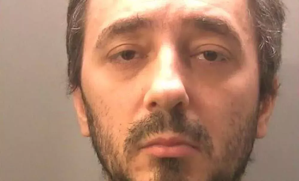 Un hombre encarcelado tras hacerse pasar por lesbiana en una aplicación de citas para captar a una menor de edad