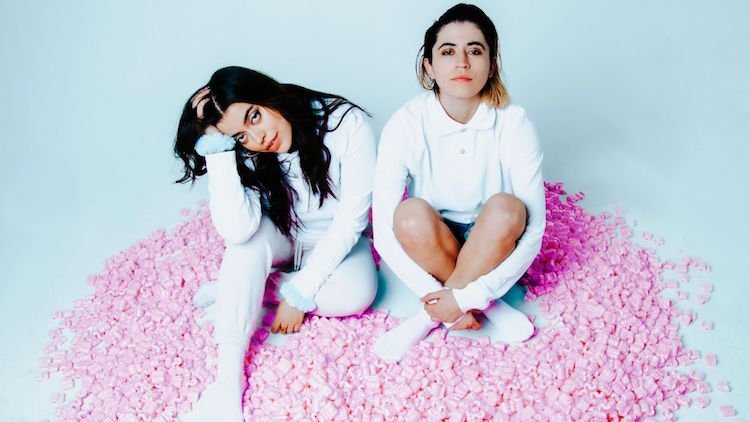 El grupo REYNA nos presenta su nueva canción