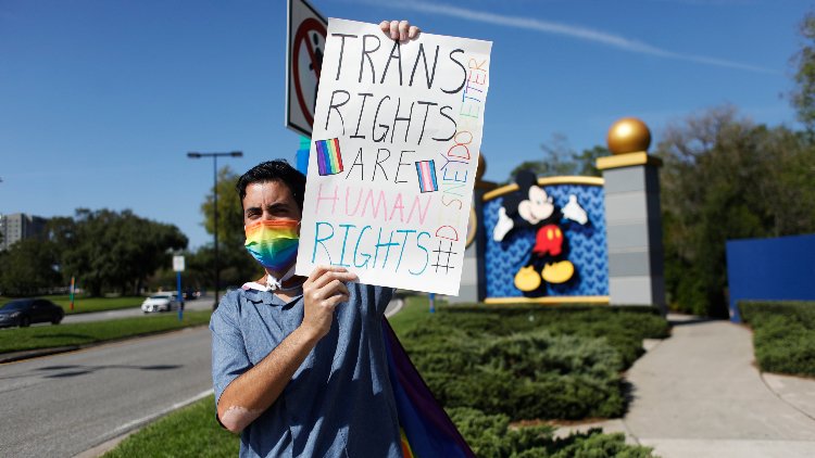 Los empleados de Disney continúan en lucha por los derechos LGTB+