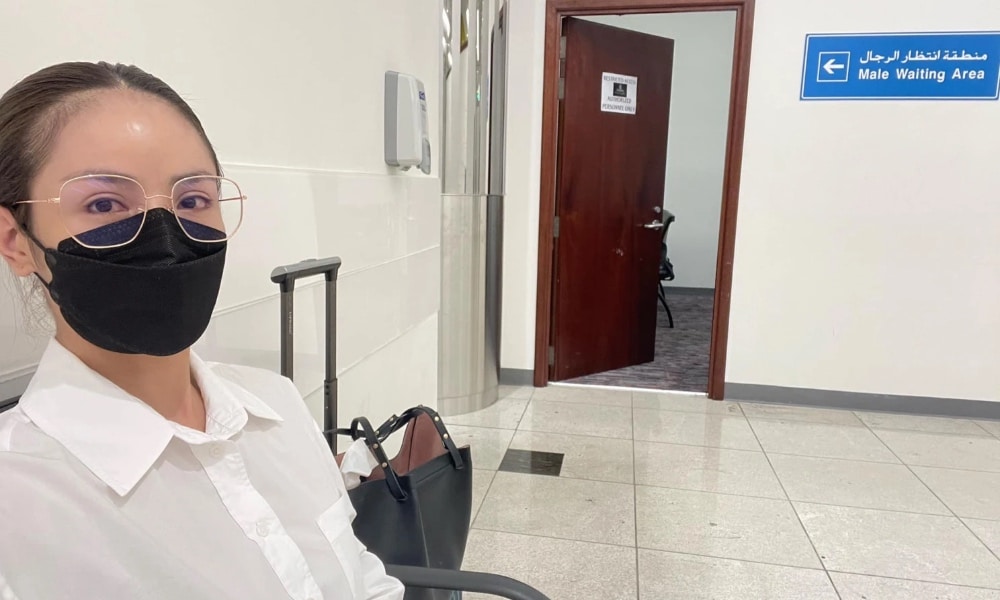 Una modelo trans es interrogada durante horas en Emiratos Árabes