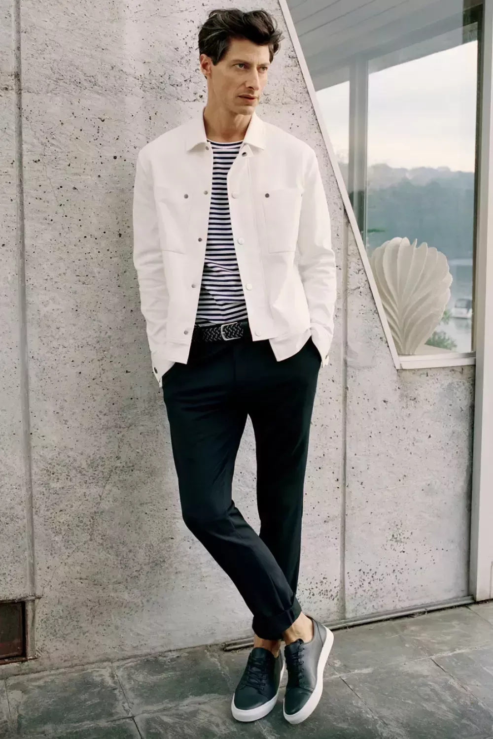 6 conjuntos de vaqueros negros que todos los hombres deberían dominar