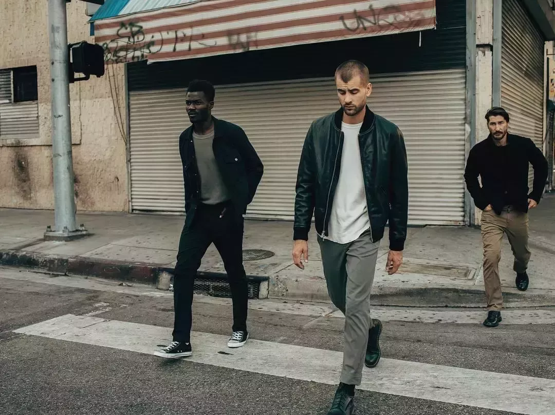 Cómo vestir bien a los 30 años: Guía del hombre moderno