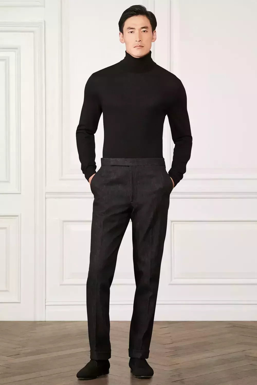 Cómo vestir de negro: 7 conjuntos atemporales y sofisticados
