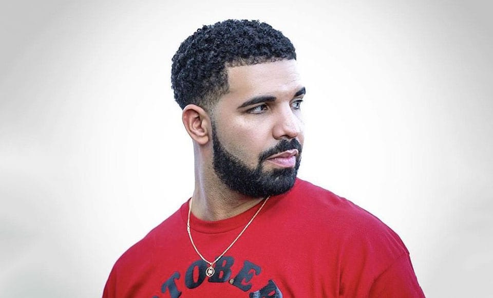 Cómo robar los mejores cortes de pelo y peinados de Drake