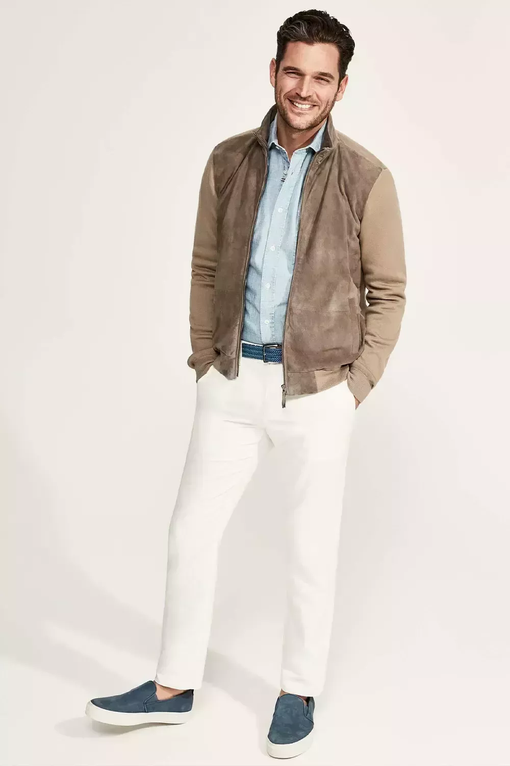 Qu&eacute; debes llevar con los vaqueros blancos: 7 conjuntos f&aacute;ciles para hombres