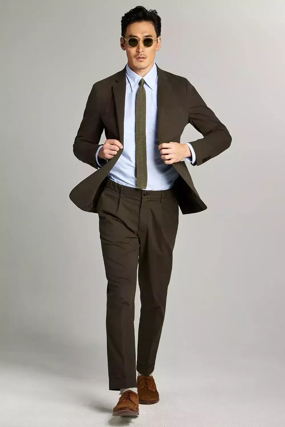 Qué ponerse para una boda de verano (para ser el hombre más elegante)