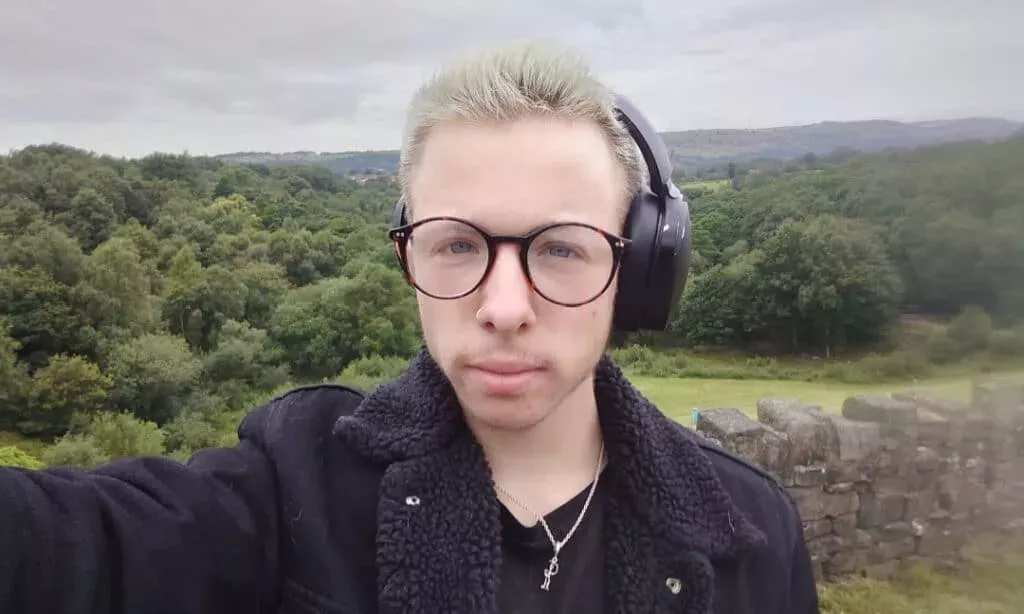 Salir del armario como autista y LGBT+ no fue fácil, pero ahora sé que es algo que hay que celebrar