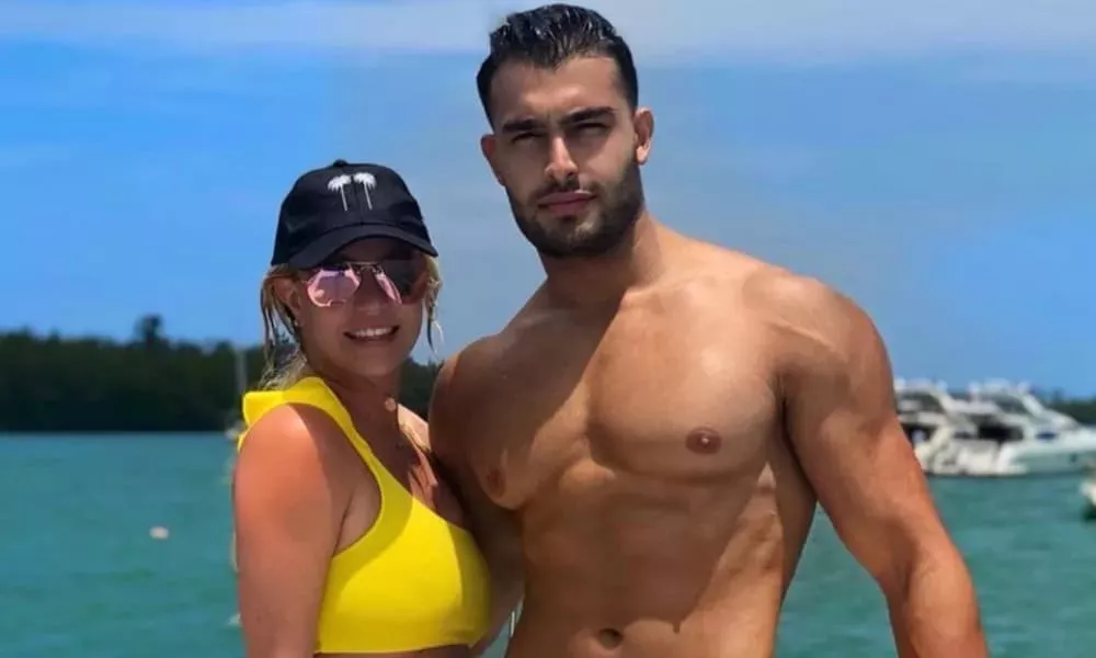 Sam Asghari rompe su silencio sobre ser padre tras la revelación del embarazo de Britney Spears