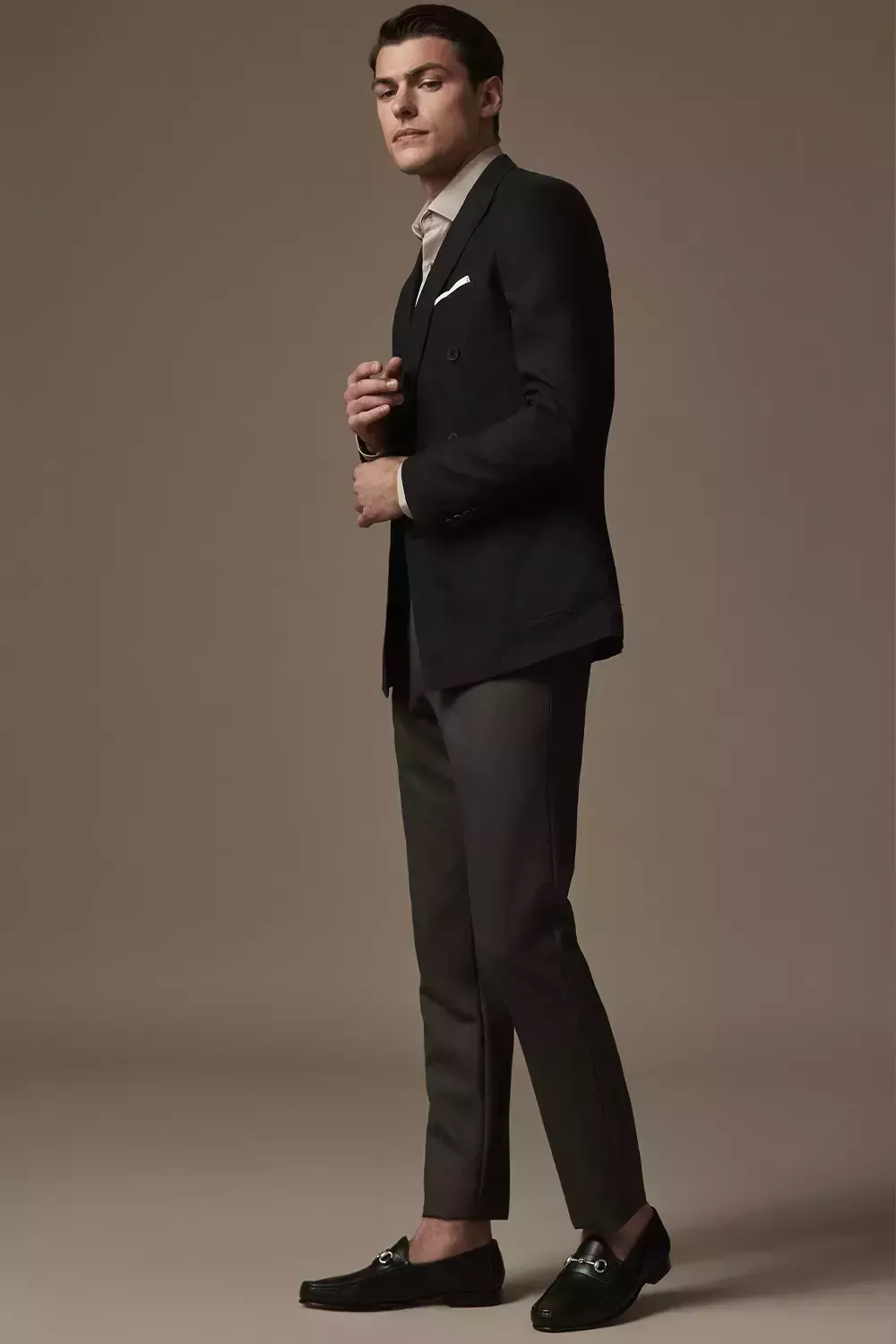 Separaciones de trajes: 8 combinaciones de colores de blazer y pantalón que todos los hombres deberían conocer