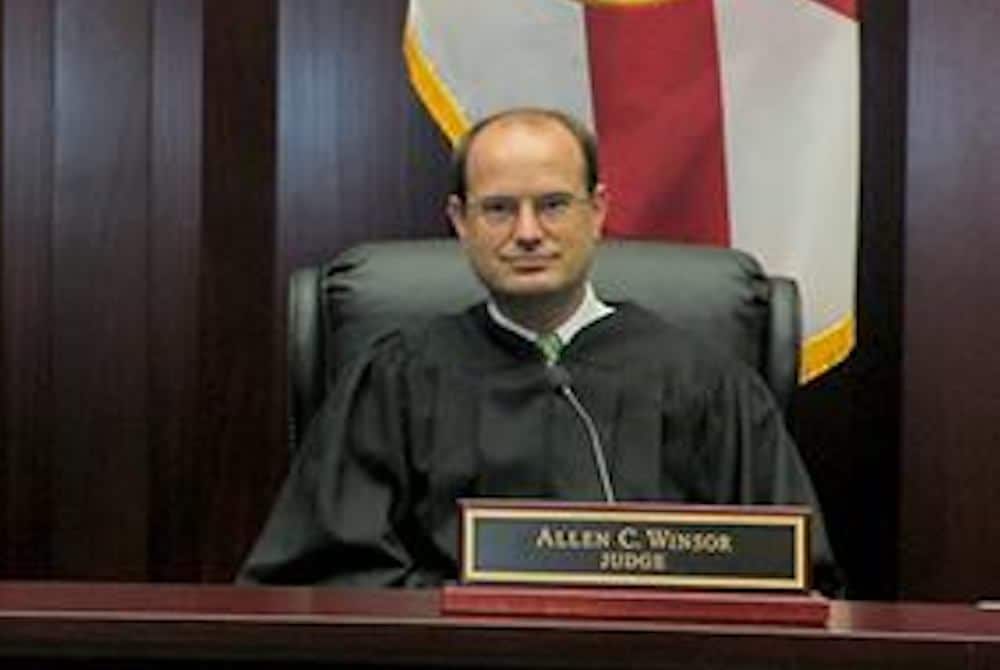 El juez que decidirá el final de la legislación 'Don't Say Gay' de Florida